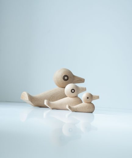 Andefamilien i Egetræ – Sæt med 3 (9 cm, 12 cm og 20 cm)